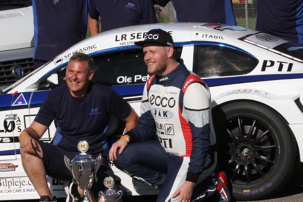 Kan Ole Petersen holde kadencen er han godt på vej til at sikre sig endnu en Super-GT mesterskabstitel.
(Foto: Motorsporten.dk)